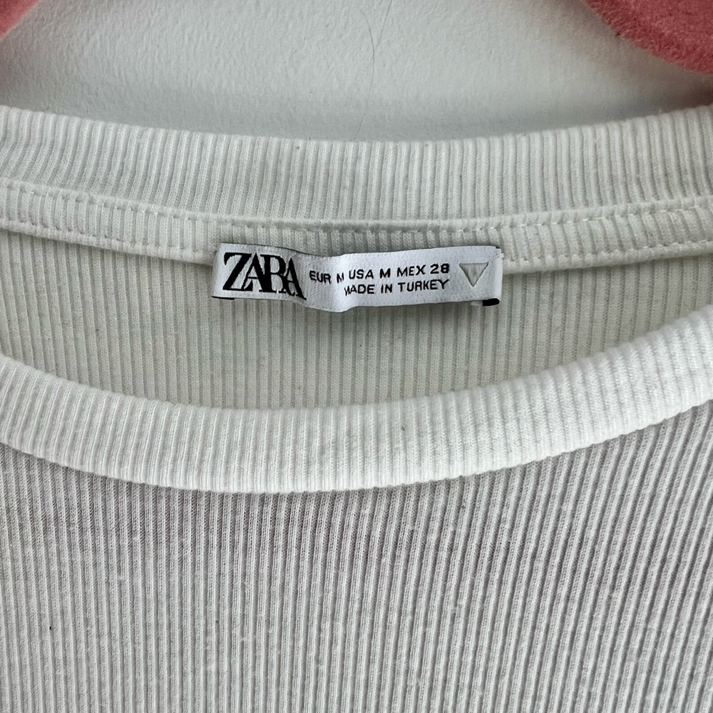 Zara Ribbed Crop Top - Picture 4 of 5